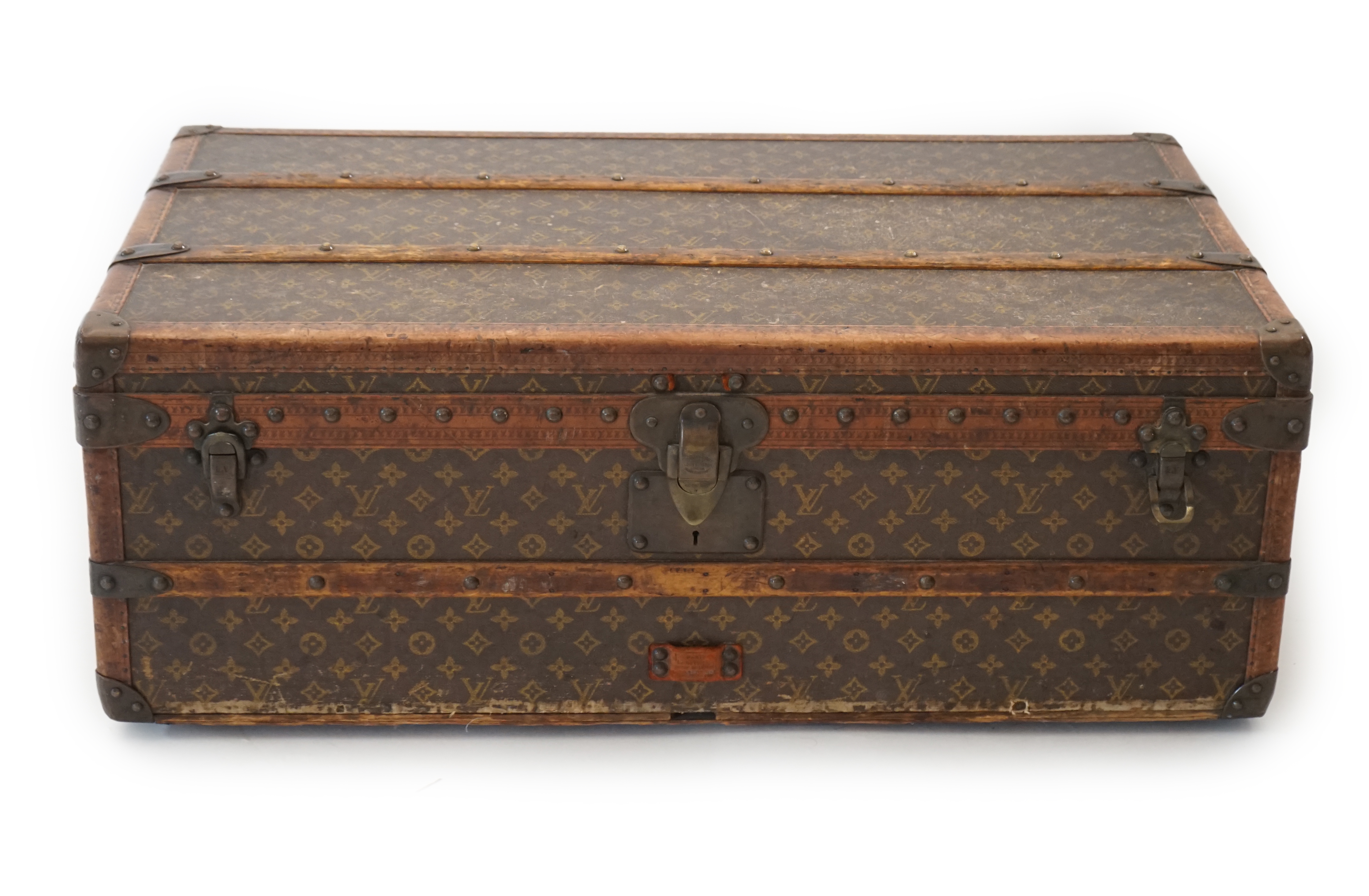 A vintage Louis Vuitton rectangular trunk, width 92cm, depth 52cm, height 34cm